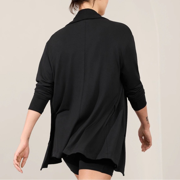 Athleta PRANAYAMA RESTORE WRAP - Picture 4 of 7